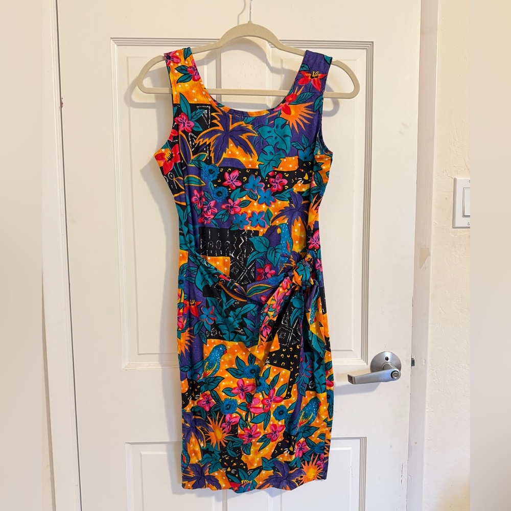 Hilo Hattie Hawaiian Sarong Wrap Dress